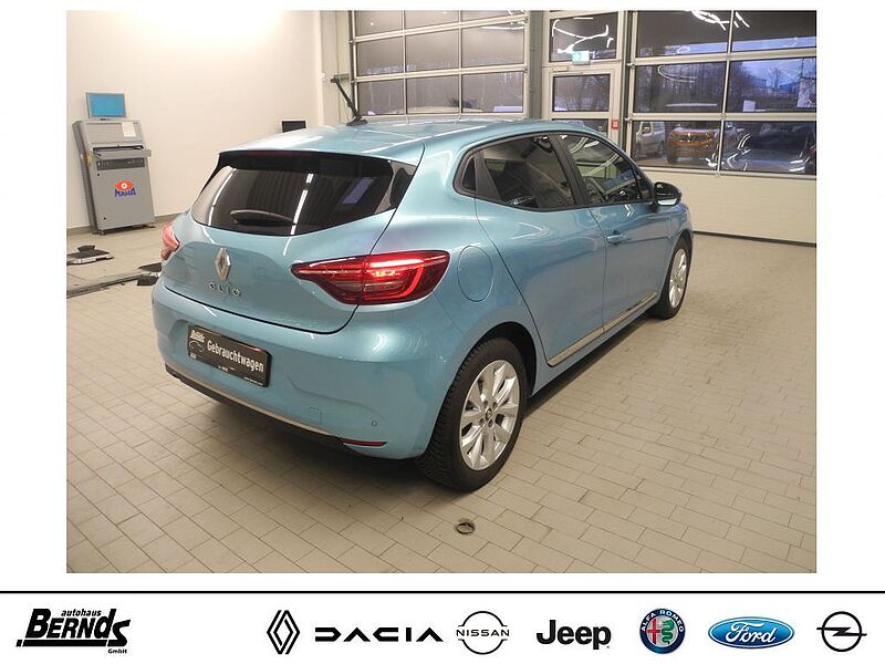 Renault Clio TCe100 X-tronic (AUTOM. ) EXPERIENCE NAVI