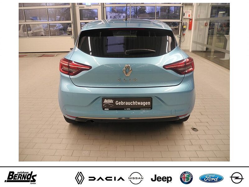 Renault Clio TCe100 X-tronic (AUTOM. ) EXPERIENCE NAVI