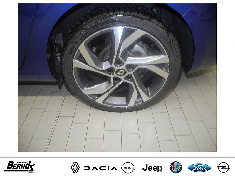 Renault Megane GRANDTOUR BLUE dCi115 EDC AUTO. R. S. LINE