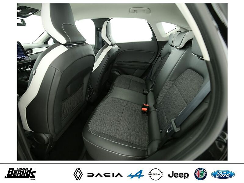 Renault Captur TCe140 INTENS INFOTAINMENT + WINTER PKT.